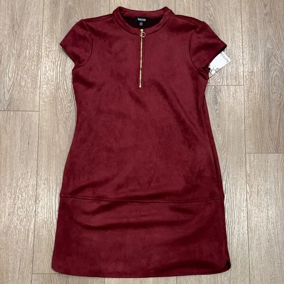 open lace back dress Kensie